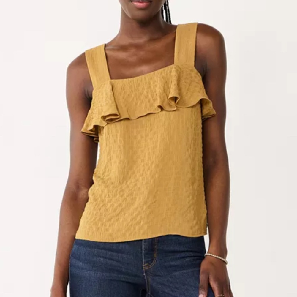 Nine West ruffle tank